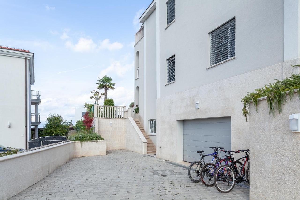 Luxury Apartments Vila Carissa Малинська Екстер'єр фото